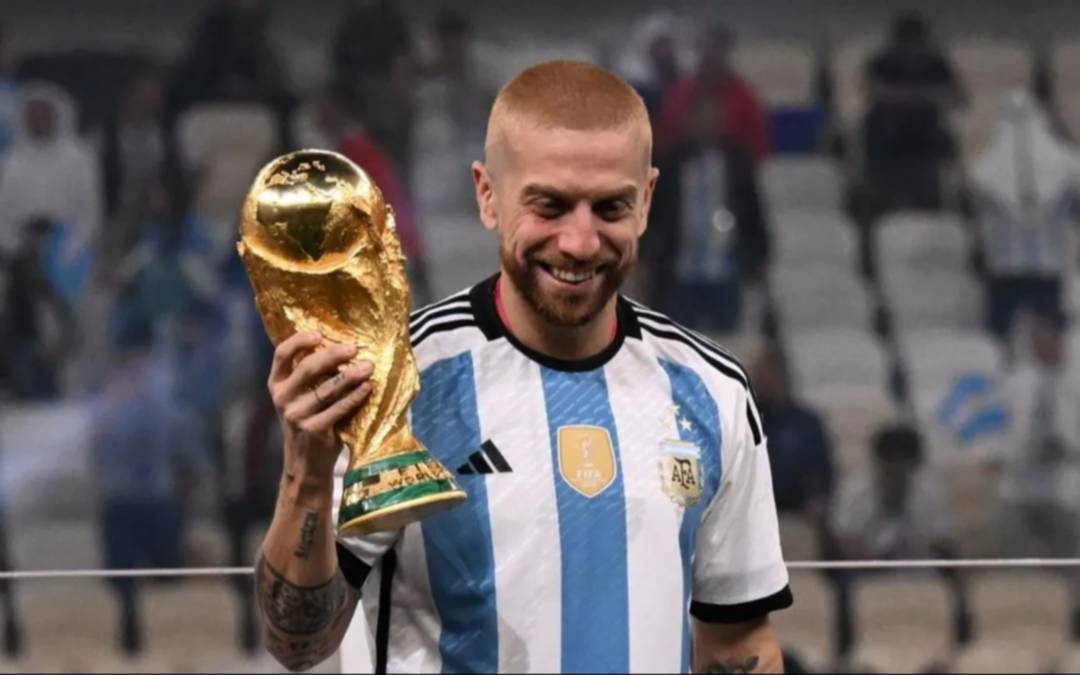 El “Papu” Gómez vuelve al fútbol: fue presentado en un club de Italia