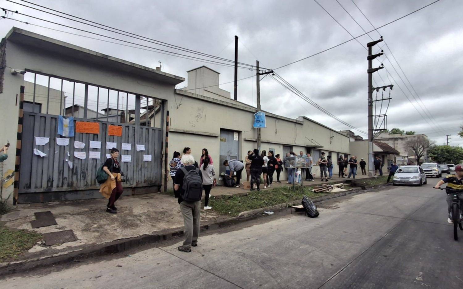 El conflicto en la acería de Berisso: sigue tomada por los trabajadores y tensión por presunto desalojo
