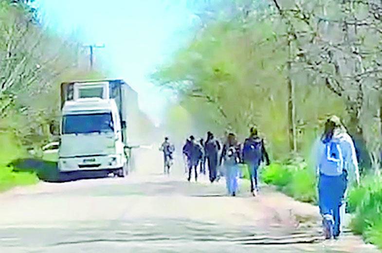 Quejas de los vecinos por el servicio de micros y por la seguridad vial