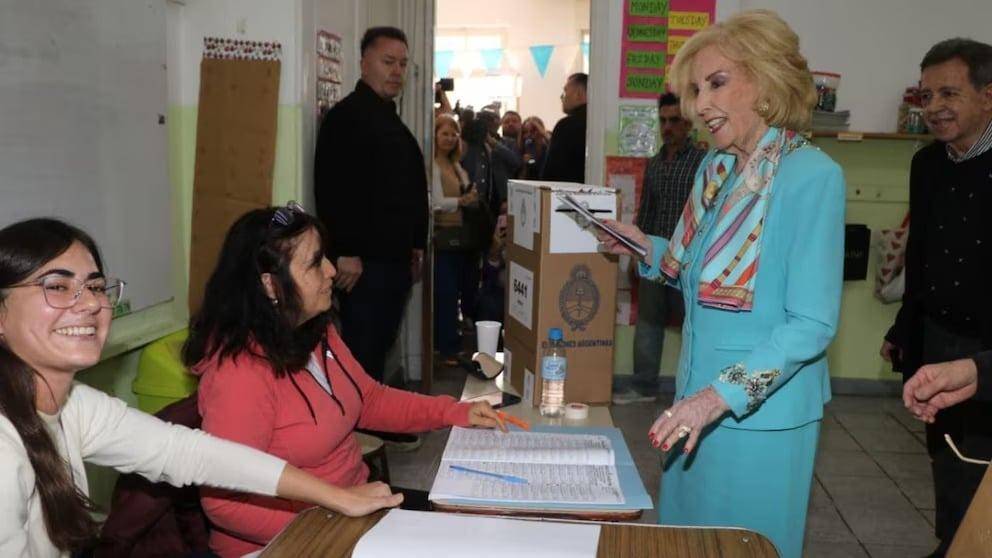 De Mirtha a Jorge Rial: los famosos emitieron su voto