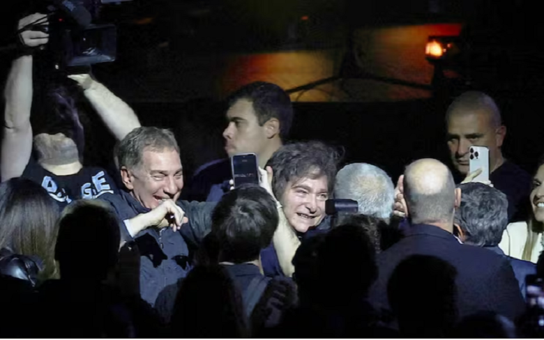 Elecciones: cómo quedó la composición tras las renovaciones del peronismo y La Libertad Avanza de senadores y diputados