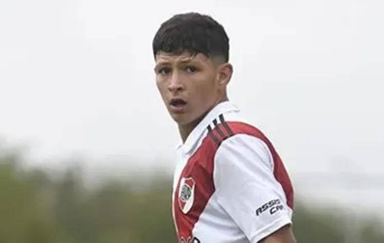 Cristian Jaime titular, la sorpresa de Gallardo