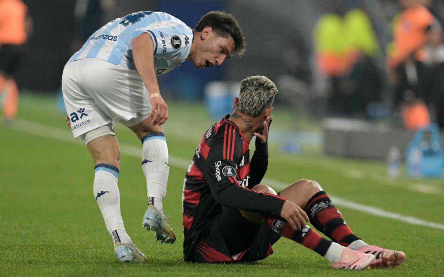 Racing no pudo embocar a Flamengo y quedó afuera de la Libertadores