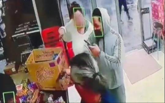 Atraparon al cómplice del hombre que baleó a una cajera en La Plata: conducía un Uber en Capital Federal