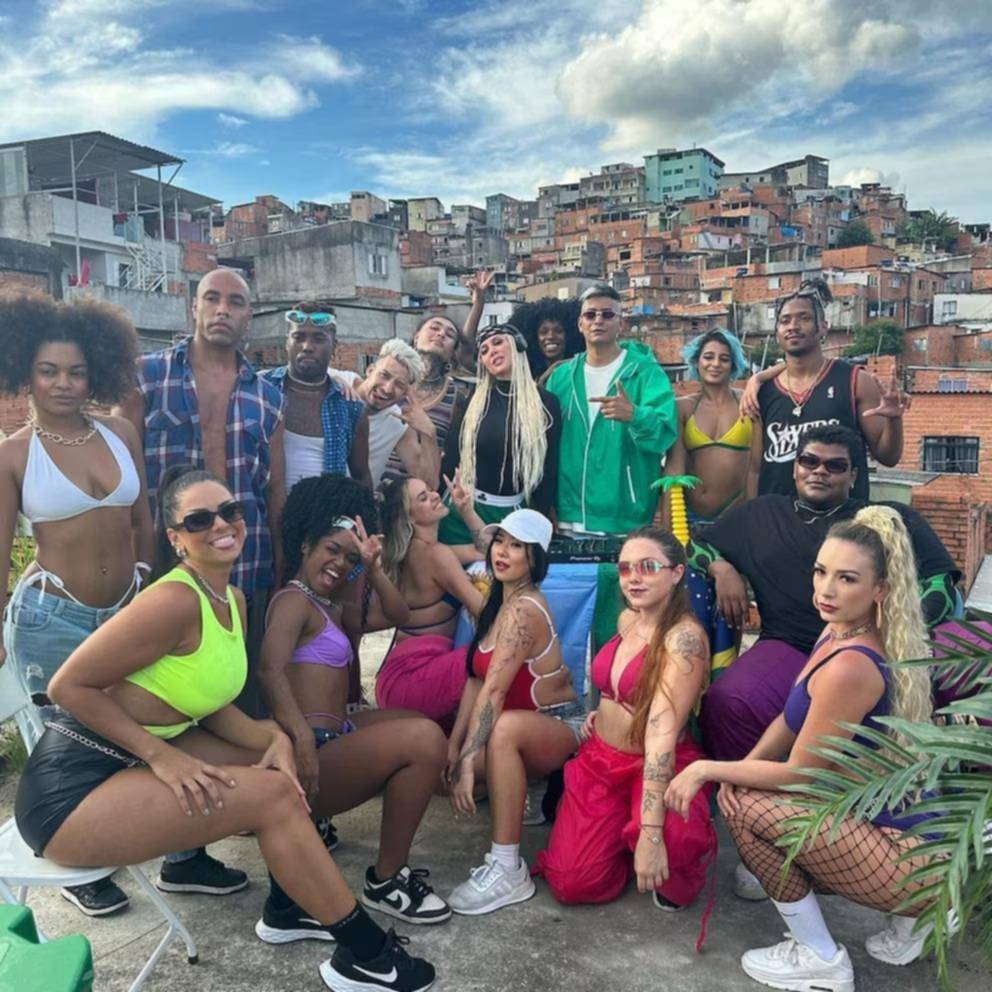 Wanda y el video en las favelas… ¡con el permiso del Comando Vermelho!