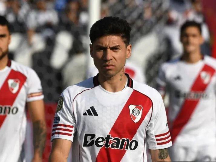 Preocupación en River por la rodilla de Montiel