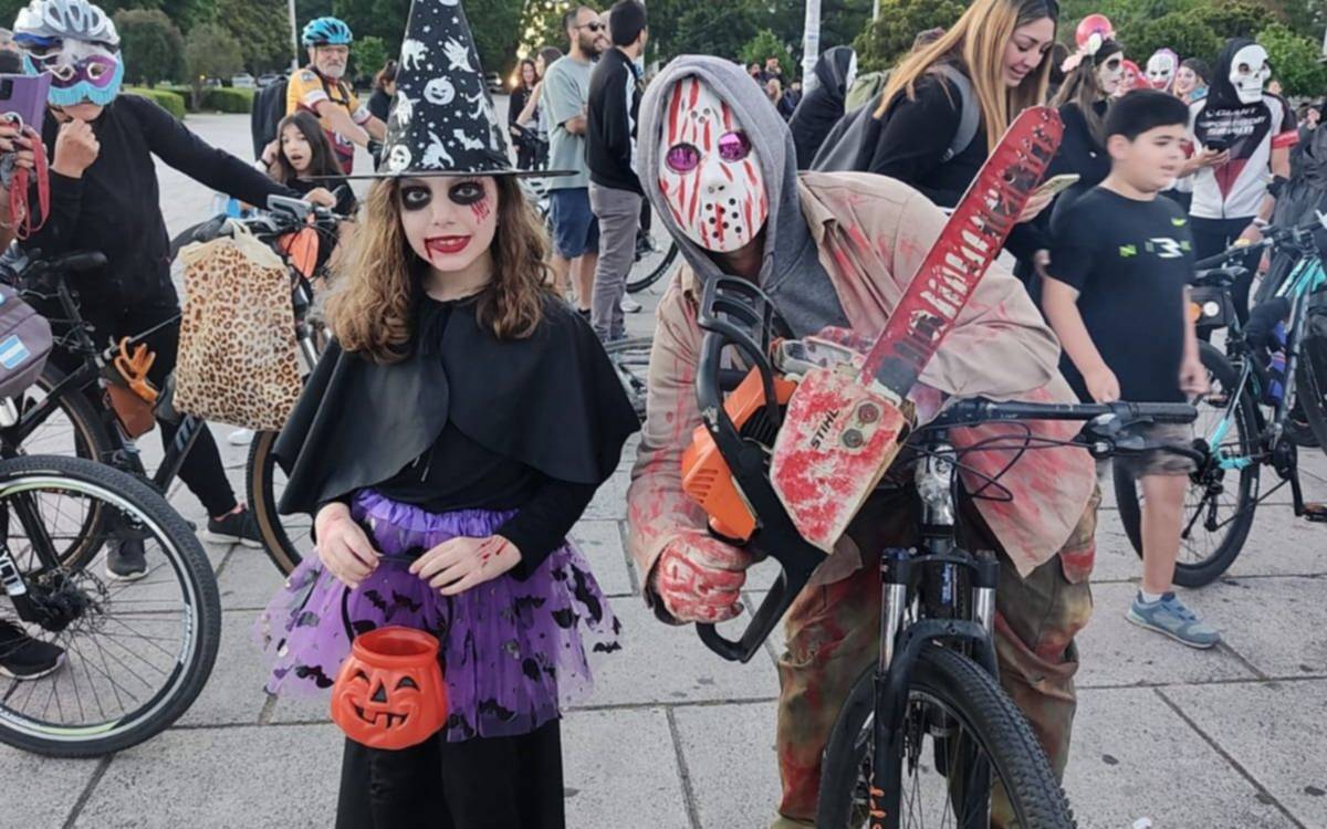 En fotos | La Plata se vistió "de terror" para celebrar Halloween
