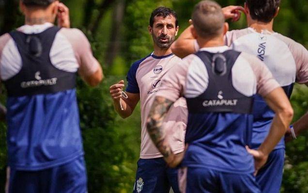 Gimnasia para visitar a River: Zaniratto probó con Piedrahíya por Pata Castro