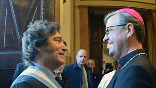Una relación Gobierno-Iglesia que se tensa a un mes de la visita del Papa