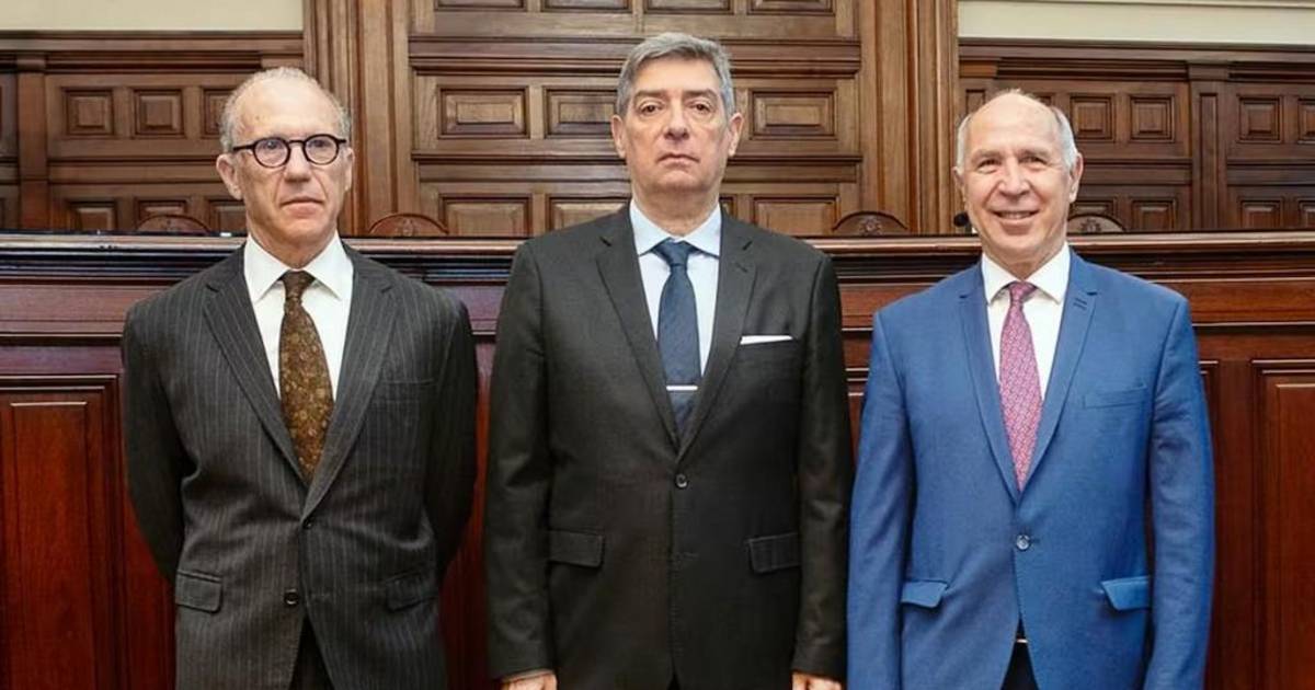El giro de la Corte: repuso los límites a la venta de tierras y complicó la sesión opositora | El Dia