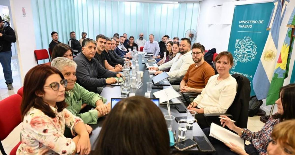 Provincia cerró un aumento del 6% con los estatales mientras que docentes analizan una respuesta