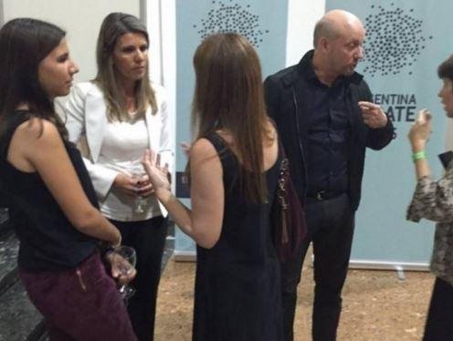 Lara Nisman y su madre, Sandra Arroyo Salgado, presentes en Argentina Debate