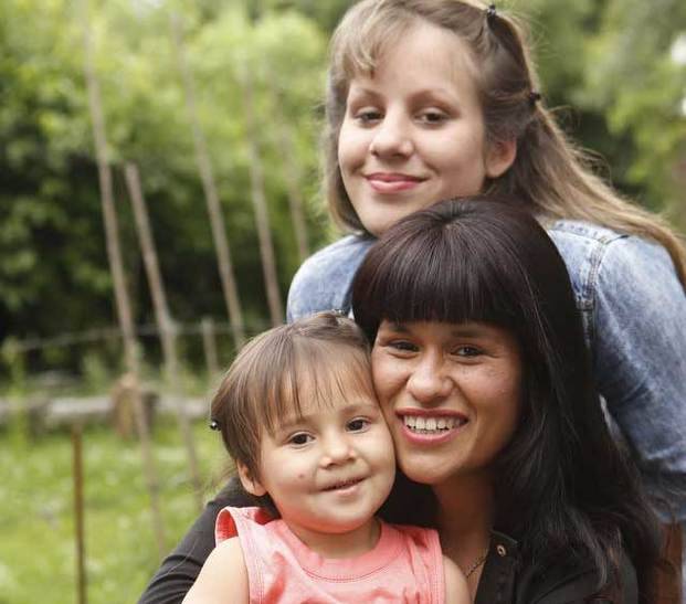 Fue abuela a los 28 años y se apunta para el récord