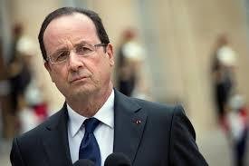 Hollande mejoró su popularidad tras 
atentados, según consultoras