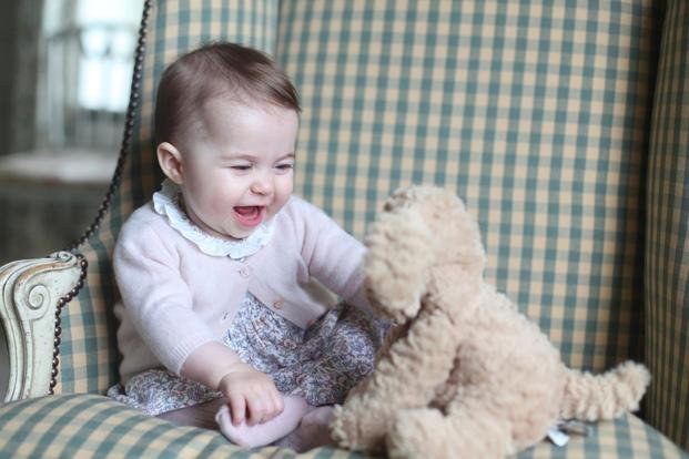 La princesita Charlotte cumple 7 meses