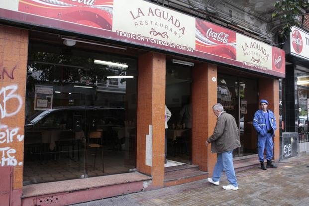 Cierra La Aguada y deja 77 años de historia en el centro platense