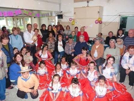 Hogar municipal "Ave Fénix" celebró su 38 aniversario
