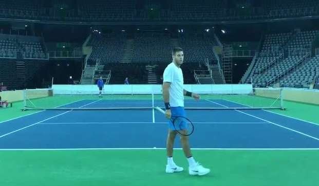 El equipo argentino de Copa Davis, entrenó en el Zagreb Arena