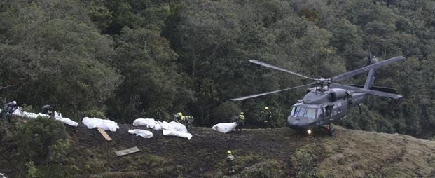 El piloto no habría declarado a tiempo la emergencia
