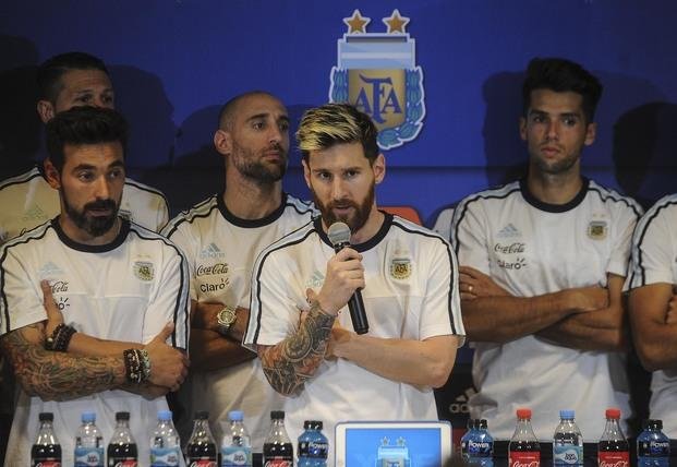 El plantel argentino no hablará más más con el periodismo “por la falta de respeto a sus integrantes”
