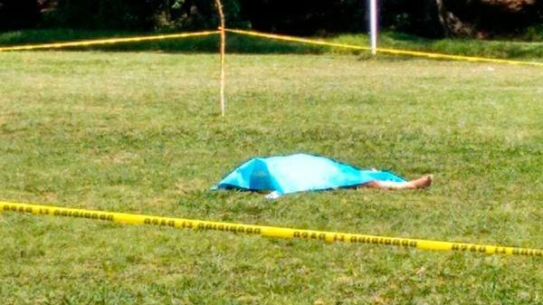 Liga amateur de México: futbolista mató a un árbitro de un cabezazo