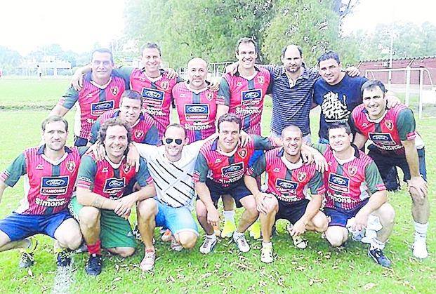 Reunión de ex jugadores en el Country