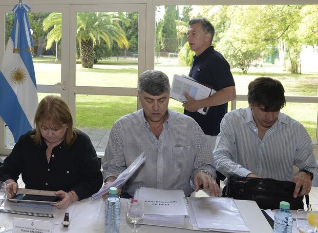 El embajador argentino en Cuba justificó la ausencia de Macri