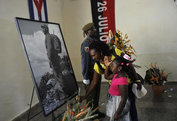 La ruta hacia el descanso final de Fidel sigue la huella del pasado