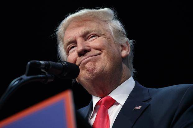 Trump deportará a dos o tres millones de inmigrantes sin documentos