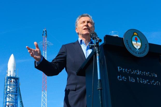 Desde el Gobierno cuestionan la "idea de la CEOcracia"