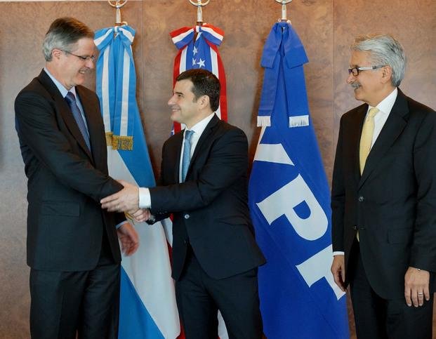 YPF-Chevron: abren investigación para determinar si hubo delito en el contrato