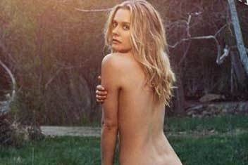 Alicia Silverstone lucha por los derechos de las ovejas y prefiere “ir desnuda antes que usar lana”