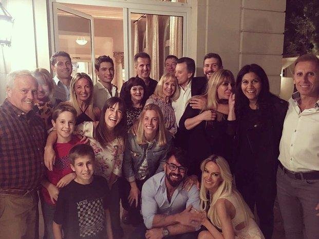 Chau crisis: Luli festejó el cumple junto a Redrado