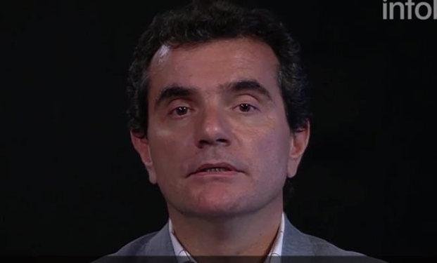 El duro relato de un periodista que no puede ver su hija