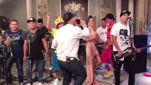 Junto a El Pepo, Tini Stoessel mostró su perfil “cumbiero” en lo de Mirtha