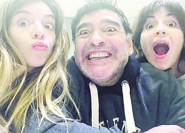 Los Maradona: sacaron los trapitos al sol