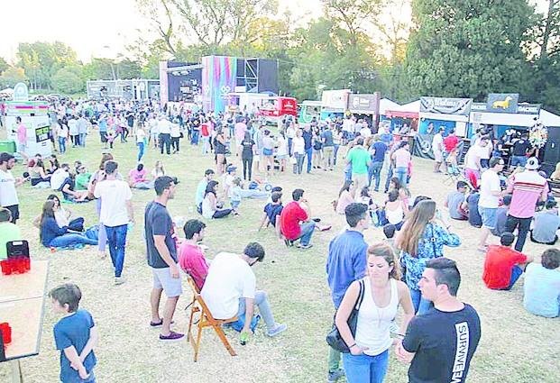 Picurba se despidió con una multitud en la Repu