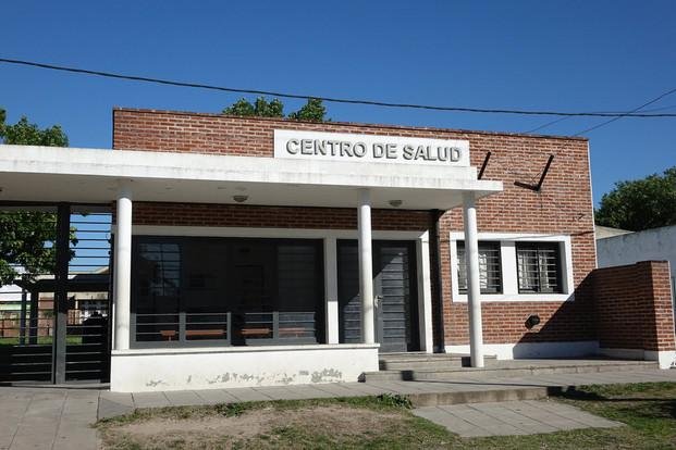 Siguen “de paro” centros de salud en la periferia