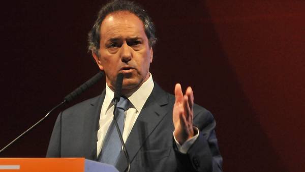 Allanan Aeroparque: investigan alquiler de vuelos en la gestión de Scioli
