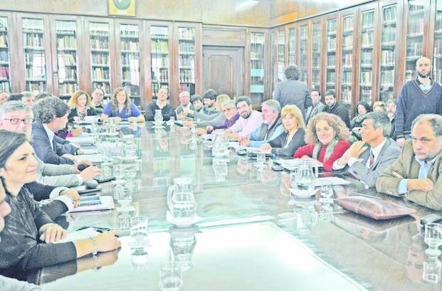 La Provincia aumenta un 15% las asignaciones familiares