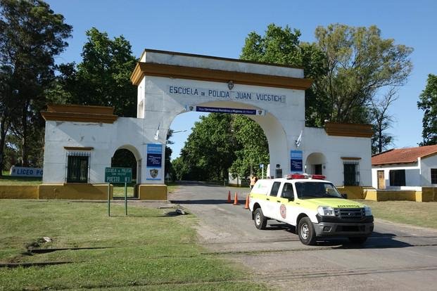 Revuelo por un principio de incendio en la Escuela Vucetich