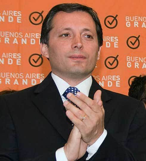 Echeverría, primer municipio que paga el bono