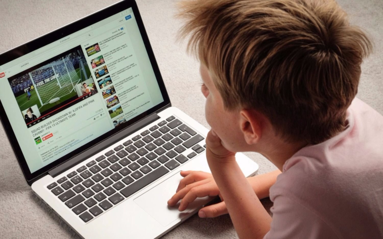 Youtube Kids lanzó nuevas funciones para el control de los padres sobre lo que ven sus hijos