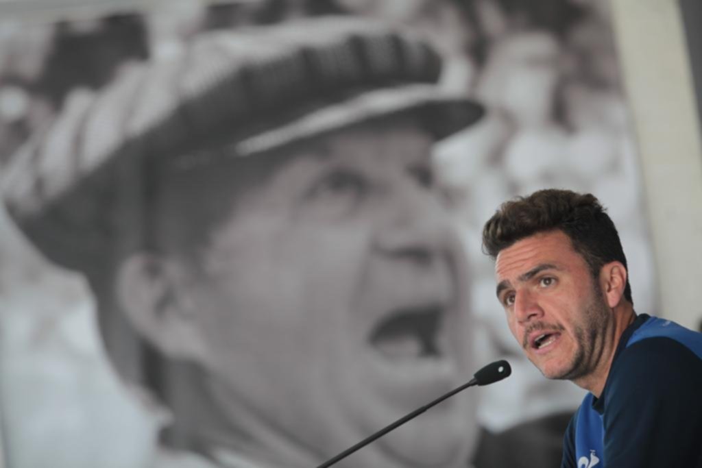 “No me gustan los equipos que tienen desprecio por el balón, me cuesta proyectarme ahí”