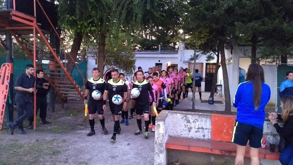 La selección femenina de la Liga ganó la primera final