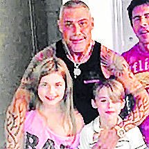 Emotivo Los hijos de Ricardo Fort dejaron emotivos mensajes en su cumpleañós