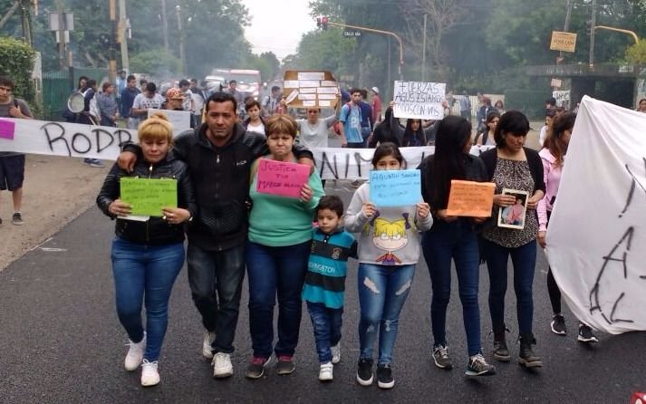 Marcharon en City Bell por los jóvenes  atropellados en 446 y 31