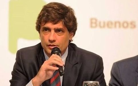Lacunza: "la primera opción de un desacuerdo no debe ser un paro"