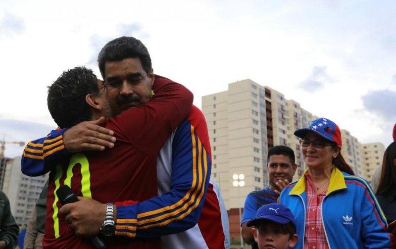 Maradona comentará Rusia 2018 para Telesur y se mostró con Maduro