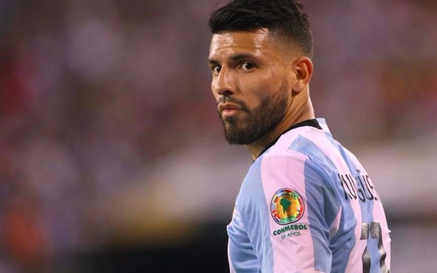 Kun: "Messi está pendiente de todos"